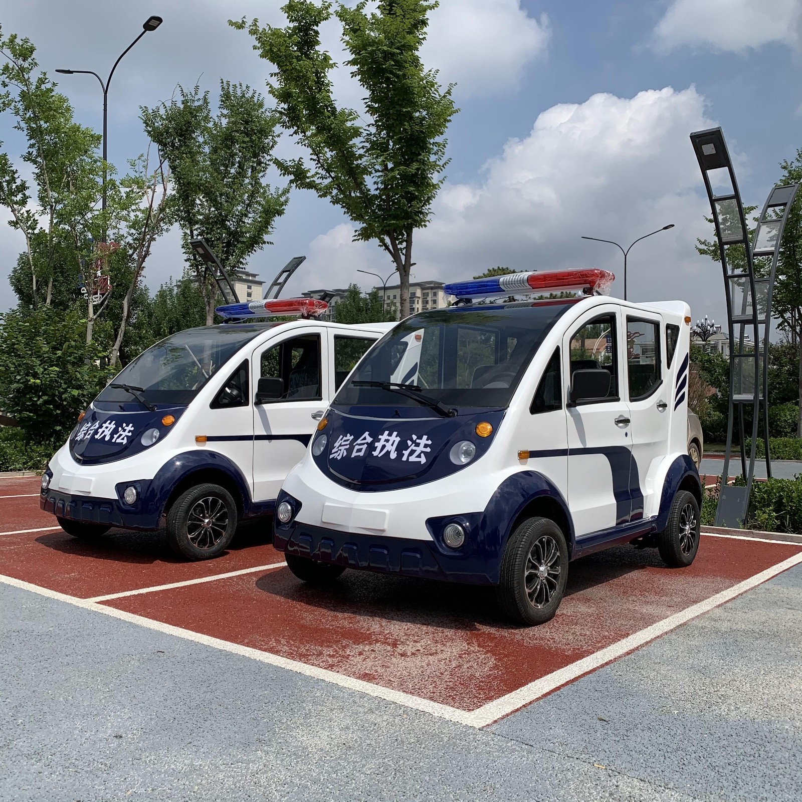 電動(dòng)巡邏車(chē)價(jià)格的差距因素